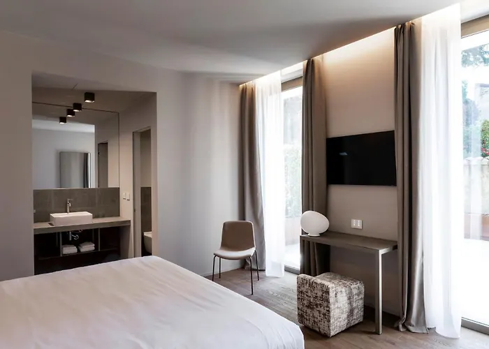 Hotel Promessi Sposi 4*